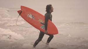 オルタナティブ 注目のツインフィッシュ superbrand surfbaordsの serial keeler を笹子夏輝プロがテストライド 乗り味をインプレッション 夏輝 インプレッション 夏