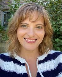 Barbara Templeton's Instagram, Twitter & Facebook