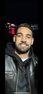 Hello sailors, I am a Kiwi Mate seeking delivery work Here's a little of  what I have to offer: • Sailed over 65,000nm • Master of Yachts 200T  -limited • SRL -