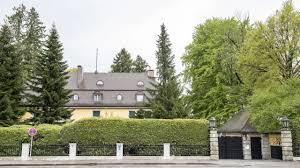 Sie möchten ein haus am starnberger see kaufen oder verkaufen? Der Thailandische Konig Von Tutzing Starnberg Sz De