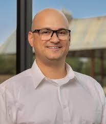 Justin Mabe's Instagram, Twitter & Facebook