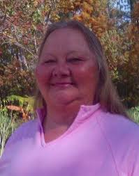 Georgia Seymour's Instagram, Twitter & Facebook