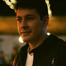 Inspiración nocturna! pH: @manudomendy #musicman #voice #percussion  #vocalist #tengoganasdemas