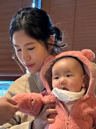 Can I give infant Tylenol and Hylands teething tabs together?