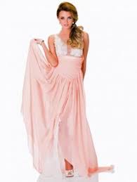 Bende adrienn (2006), dammak jázmin (2008) és 1 alkalommal a döntőbe: 18 Karpati Rebeka Ideas Miss Universe 2013 Miss Pageant