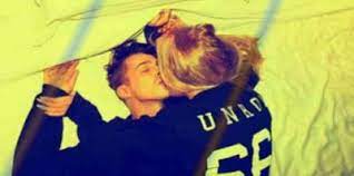 Genel olarak aslan kadını nasıldır? Aslan Burcu Kadinlari Sekste Nasildir Cinsellikte Burc Uyumu Kizlarsoruyor