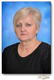 VESNA ĆOSIĆ 18.3.1956-10.4.2019. Draga Vesna, kroz maglu bola zbog gubitka  drage osobe naviru lijepe i drage uspomene na vrijeme koje smo proveli s  tobom. Ostavila si neizbrisiv trag u našem kolektivu. Zauvijek