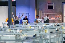 Here we goooooo! 🔥 Season 3 of #24In24: Last Chef Standing starts TONIGHT  @ 8|7c! With bragging rights and a sweet cash prize on the line, 24 chefs  are set to begin