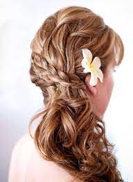 eine anleitung zum haare flechten fur einen seitlichen zopf neu frisuren 2018 seitlicher zopf geflochtene frisuren flechtfrisuren