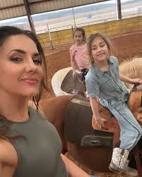 March overload so far. 🎙️ 🎸 What an amazing last two weeks it's been!  Can't wait to see what the rest of the month holds. #keepdreaming  #enjoytheride