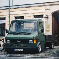 Mercedes 207d Slammed Mercedes Benz Trucks Mercedes Truck Mercedes Benz
