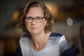 Giftmorde: 15 tödliche Anleitungen : Andreas M. Sturm, Ingrid G. Schmitz,  Petra Tessendorf, Jan Flieger, Patricia Holland Moritz, Romy Fölck, Sophie  Sumburane, Marina Arnold, Cornelia Lotter, Mandy Kämpf: Amazon.de: Bücher