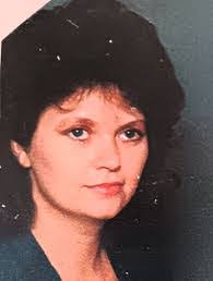 Dixie Bennett's Instagram, Twitter & Facebook