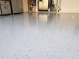 Rust Oleum Epoxyshield 240 Oz Gray High Gloss 2 5 Car Garage Floor Kit 365187 The Home Depot Garage Floor Paint Garage Floor The Home Depot