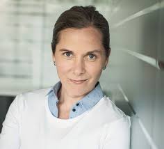 Kathrin Gulnerits und Anna Gasteiger zu "News"