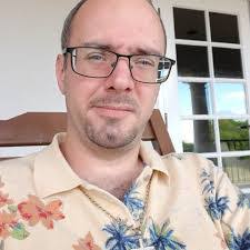 Melody Brewster's Instagram, Twitter & Facebook