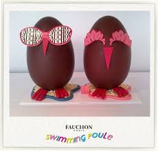 Fauchon Retrouvez Nos œufs Monsieur Et Madame Swimming Poule Dans Notre Magasin Place De La Madeleine Ces Easter Eggs Chocolate Easter Chocolate Easter Eggs