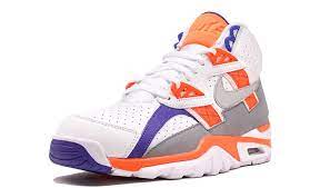 The bo jackson nike air trainer sc was one of the signature shoes of the 90's. Bo Jackson Nike Air Trainer Sc High Auburn 2017 Release Date Profile 302346 106 Sole Collector