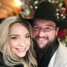 Where to buy baseball gear in NWA?