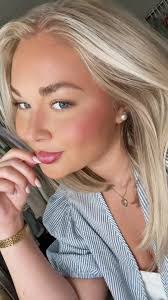 Alana Randolph's Instagram, Twitter & Facebook