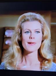 Beautiful Elizabeth 😍