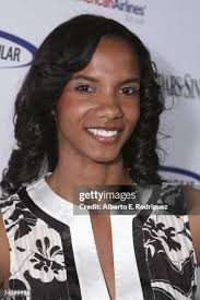 20 Julia Pitts Photos & High Res Pictures