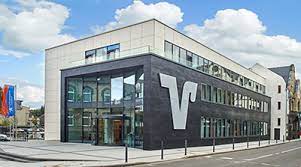 Bei uns erfahren sie die finanzberatung, die erst zuhört und dann kompetent berät. Filiale Mayen Volksbank Rheinahreifel
