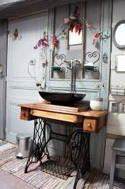 Ma Maison Au Naturel Que Faire D Une Ancienne Machine A Coudre Idees De Decor Relooking Meuble Tables De Couture