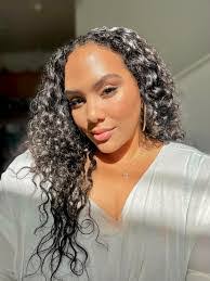 Pamela Barfield's Instagram, Twitter & Facebook