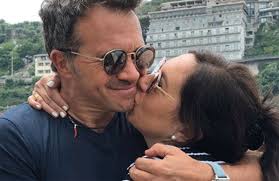 Sergio lapegüe se despidió por un tiempo de la televisión y las redes sociales: Me Dejo Encerrado El Divertido Video De Sergio Lapegue Celoso Por La Salida De Su Esposa La 100