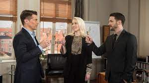 Der private lehrgang an der bar des carlas scheint jedoch simon und david wieder einander näherzubringen. Freud Und Leid Rote Rosen Ard Das Erste