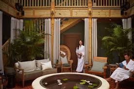 Coconut beach resort, key west. Little Palm Island Reopens In The Florida Keys