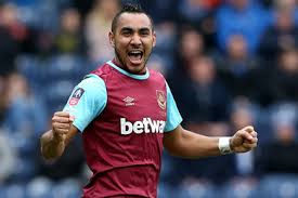 L'équipe d'angleterre de football (en anglais: Angleterre Payet Kante Et Mahrez Dans L Equipe Type De La Saison Football Maxifoot