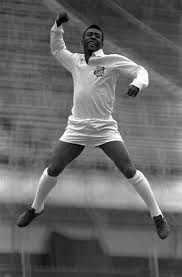 Pele 70 Anos Jugador De Futbol Futbol Brasileno Deportes