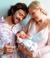 Letech začala zpívat se skupinou martina němce precedens, se kterou vydala i svou první desku doba ledová. Bara Basikova Pro Starsi Rodicky Jsem Predstavitelkou Nadeje Maminka Cz