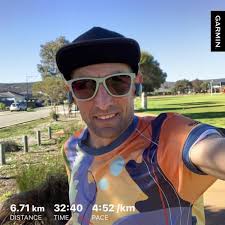 Wow! Seorang Pria Berlari Sejauh 685 Kilometer Selama 4 Hari, Pecahkan  Rekor Dunia Baru