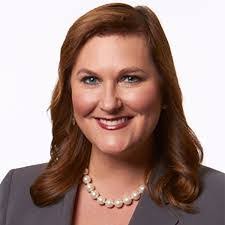 Elizabeth Laborde's Instagram, Twitter & Facebook