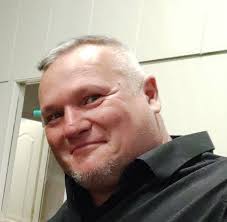 So I was bored today and thought it's time to do update the bike 4.3 was  too old 4.4 was already installed 4.5 remind me of france 4.6 bad number  bad luck So I installed 4.7 😅