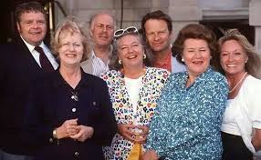 Schone Schijn Keeping Up Appearances Bbc Tv Shows British Sitcoms