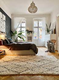 Kein wunder, er ist herrlich weich und warm unter den füßen. Teppichwanderung Teppich Schlafzimmer Bett Be