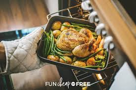 Making sure the house is presentable and the food is warm and tasty is no small feat, so to make sure everything gets done in time, planning is key. Ways To Save Time Money On Thanksgiving Dinner Fun Cheap Or Free