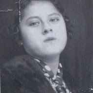 Martin and Sarah (parents of Ora)