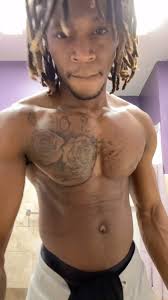 Feeding gains and chasing goals. 💪🍗 Embracing the bulk season with  determination and dedication. Let’s lift heavy, eat well, and grow stronger  together! #BulkingSeason #StrengthTraining #Gains