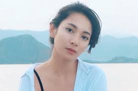Dinda kirana begitu populer di dunia akting, baik dalam sinetron maupun ftv. Bergaya Mirip Penyanyi Dua Lipa Seksinya Dinda Kirana Pakai Baju Kurang Bahan