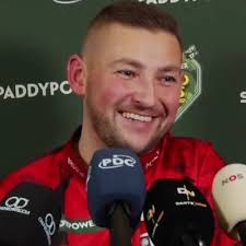 Charlotte Stead (@cstead_94)