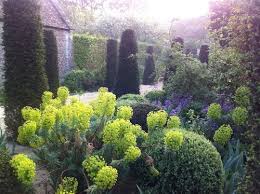 I J Bannerman Garden Designers And Builders