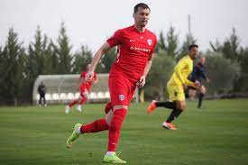 Ранее артем признавался, что хочет закончить карьеру в украине, но не будет ради этого соглашаться на низкую зарплату. Milevskij Debyutiruet Za Minaj Isport Ua