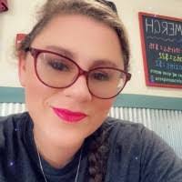 Mandy Spivey's Instagram, Twitter & Facebook