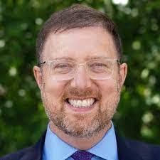 Joyce Mahr's Instagram, Twitter & Facebook