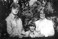 Jeffrey Dahmer's mother, Joyce Flint, remembered as woman of contrasts